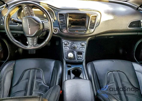 2015 Chrysler 200 S z USA, uszkodzony, nr VIN 1C3CCCBG2FN673565